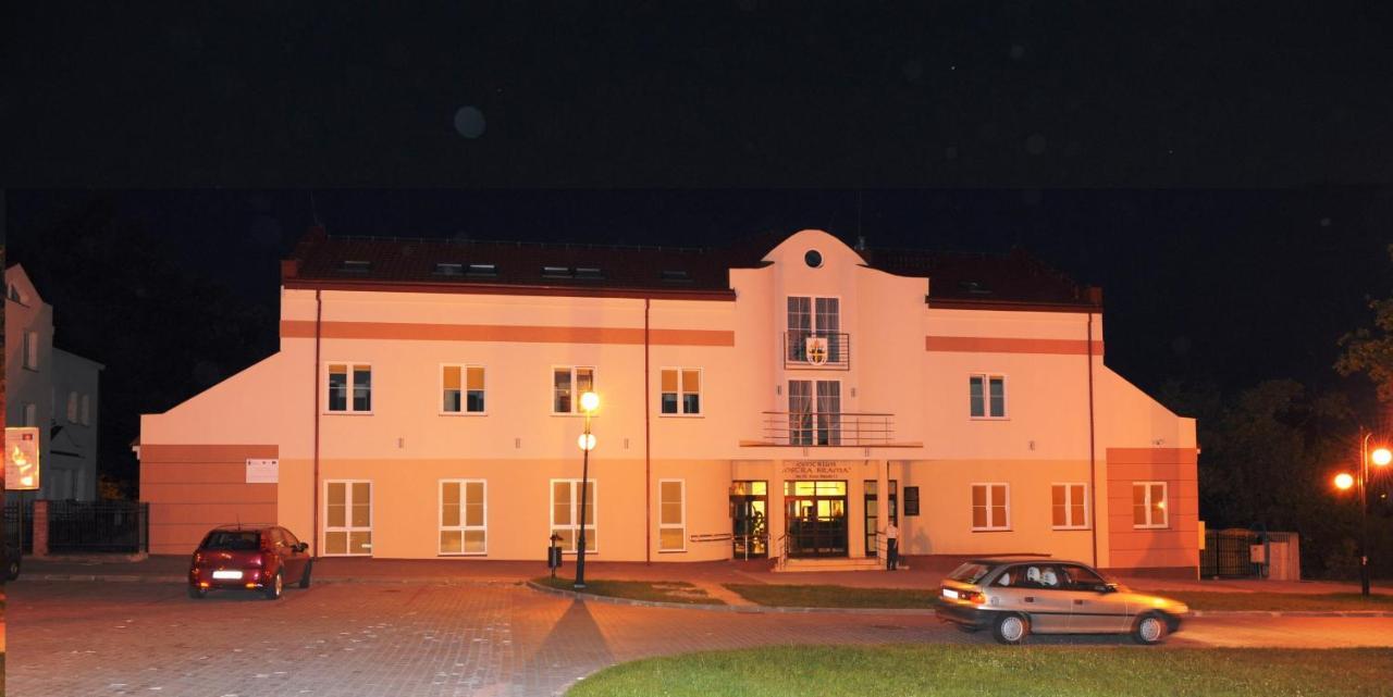 Centrum Ostra Brama Im. Jana Pawla II Skarżysko-Kamienna Exterior foto
